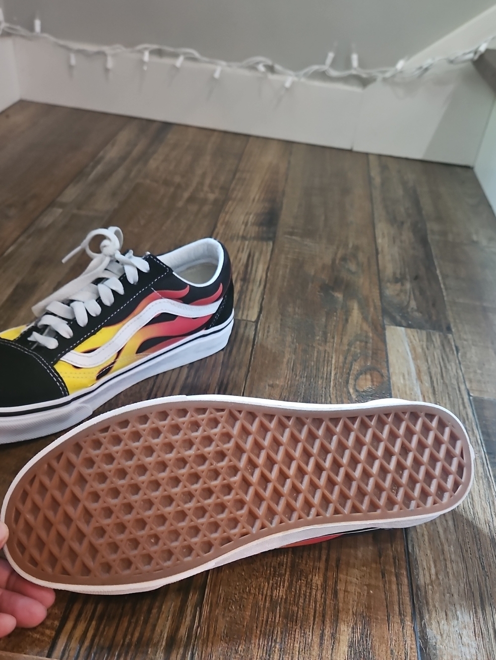 Vans Suede Old Skool Flame Skate Shoes - Black with Red & Yellow Flames - Picture 7 of 10
